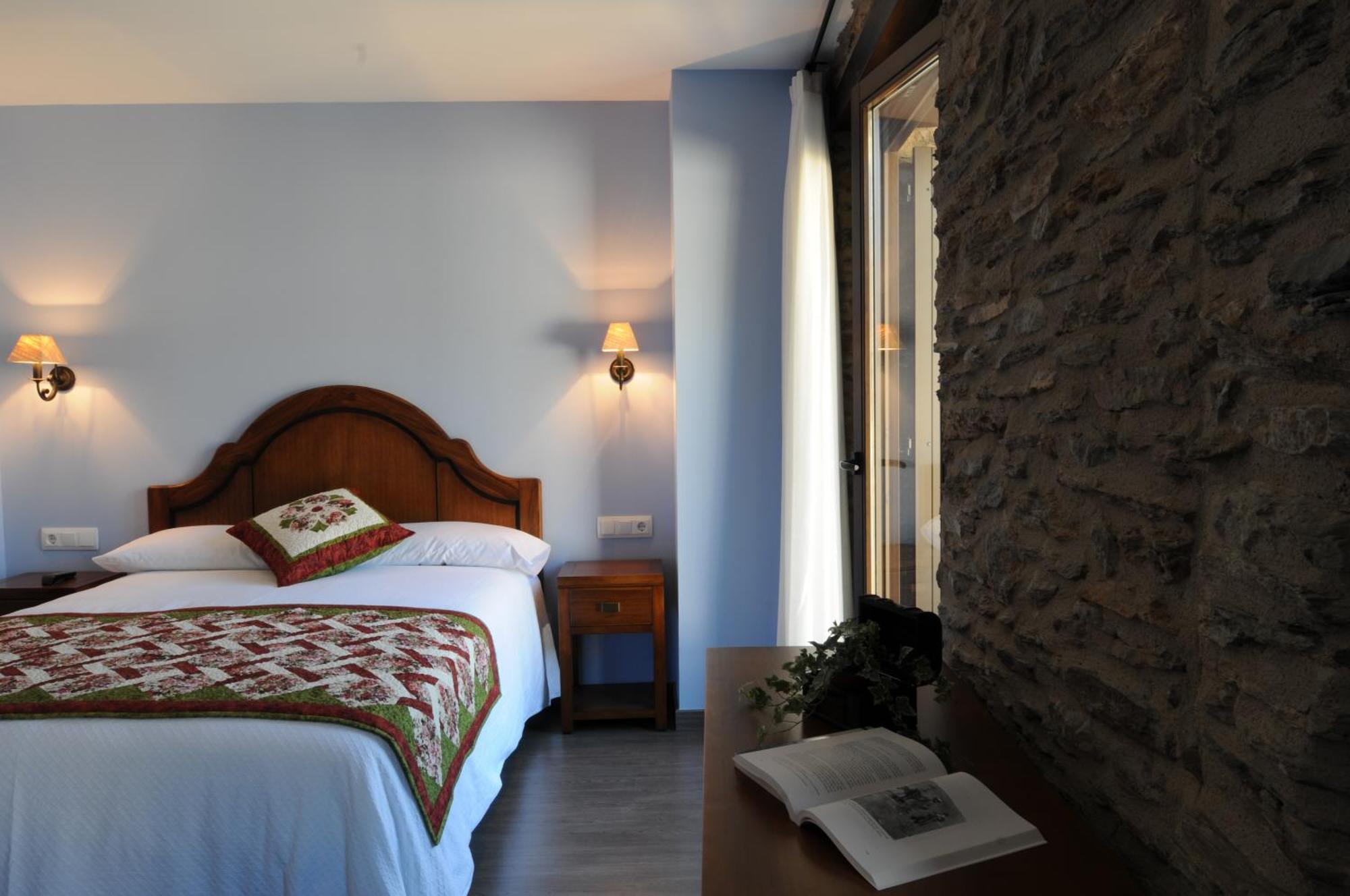 Casa Rural La Comella Tírvia Kültér fotó