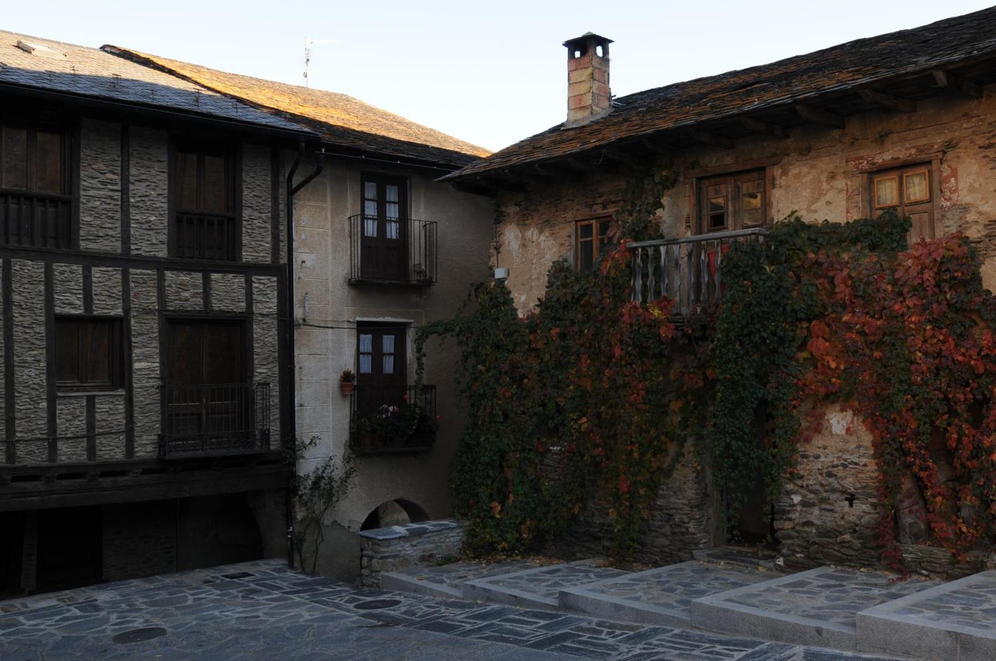 Casa Rural La Comella Tírvia Kültér fotó