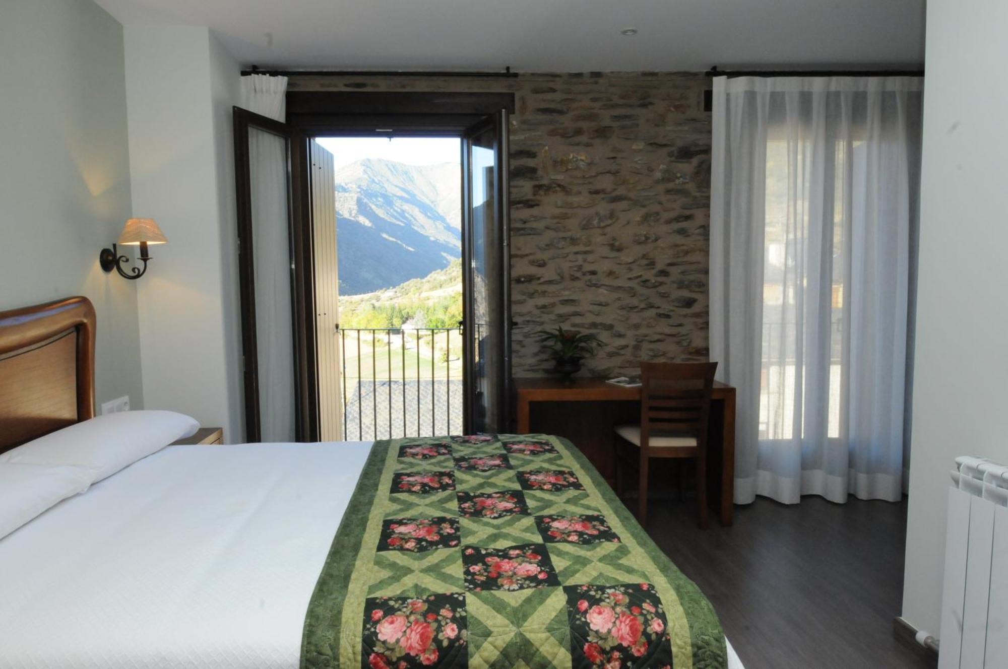 Casa Rural La Comella Tírvia Kültér fotó